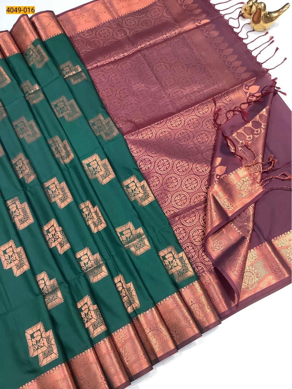 Green Premium Soft Silk Saree