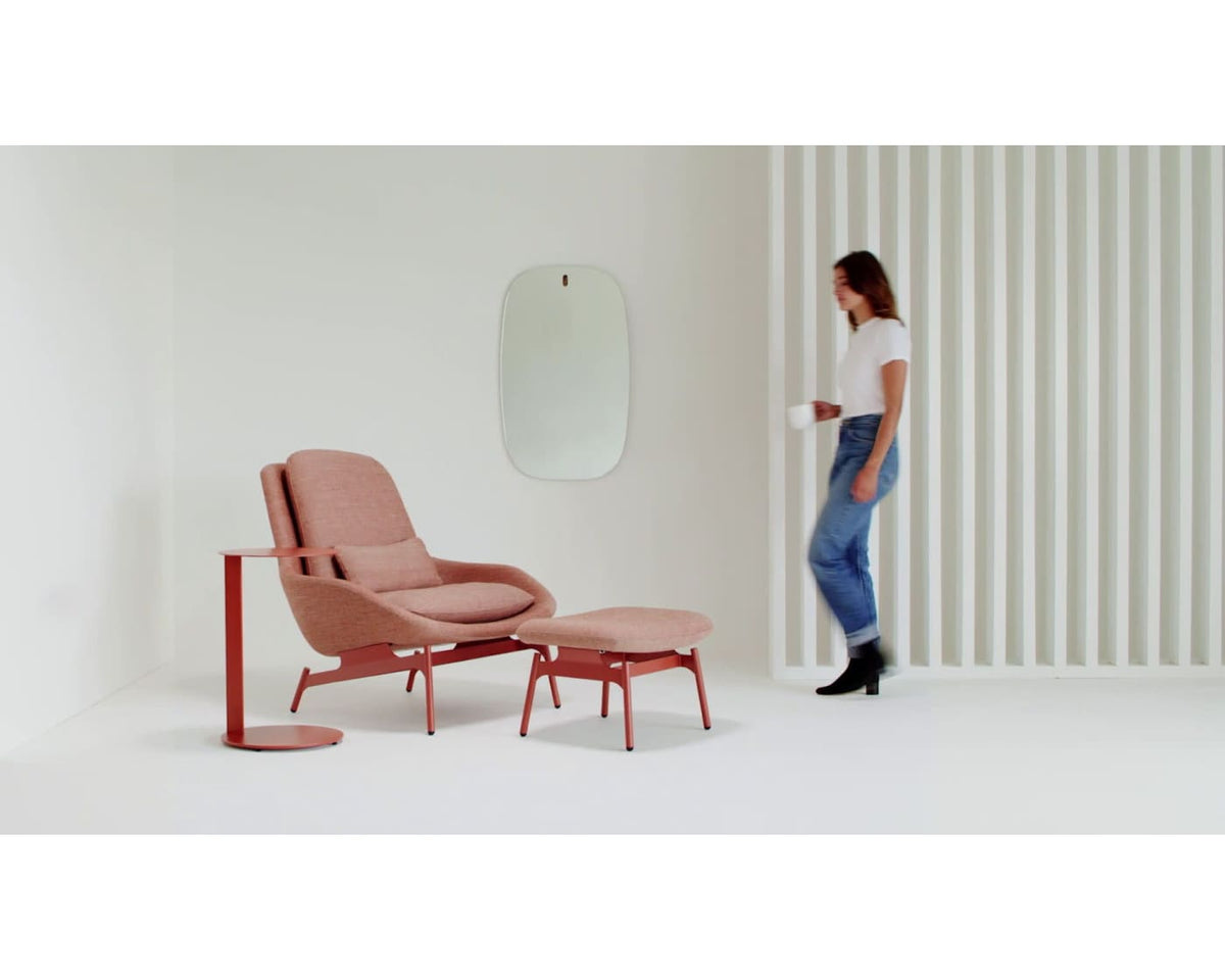 Field Lounge Chair