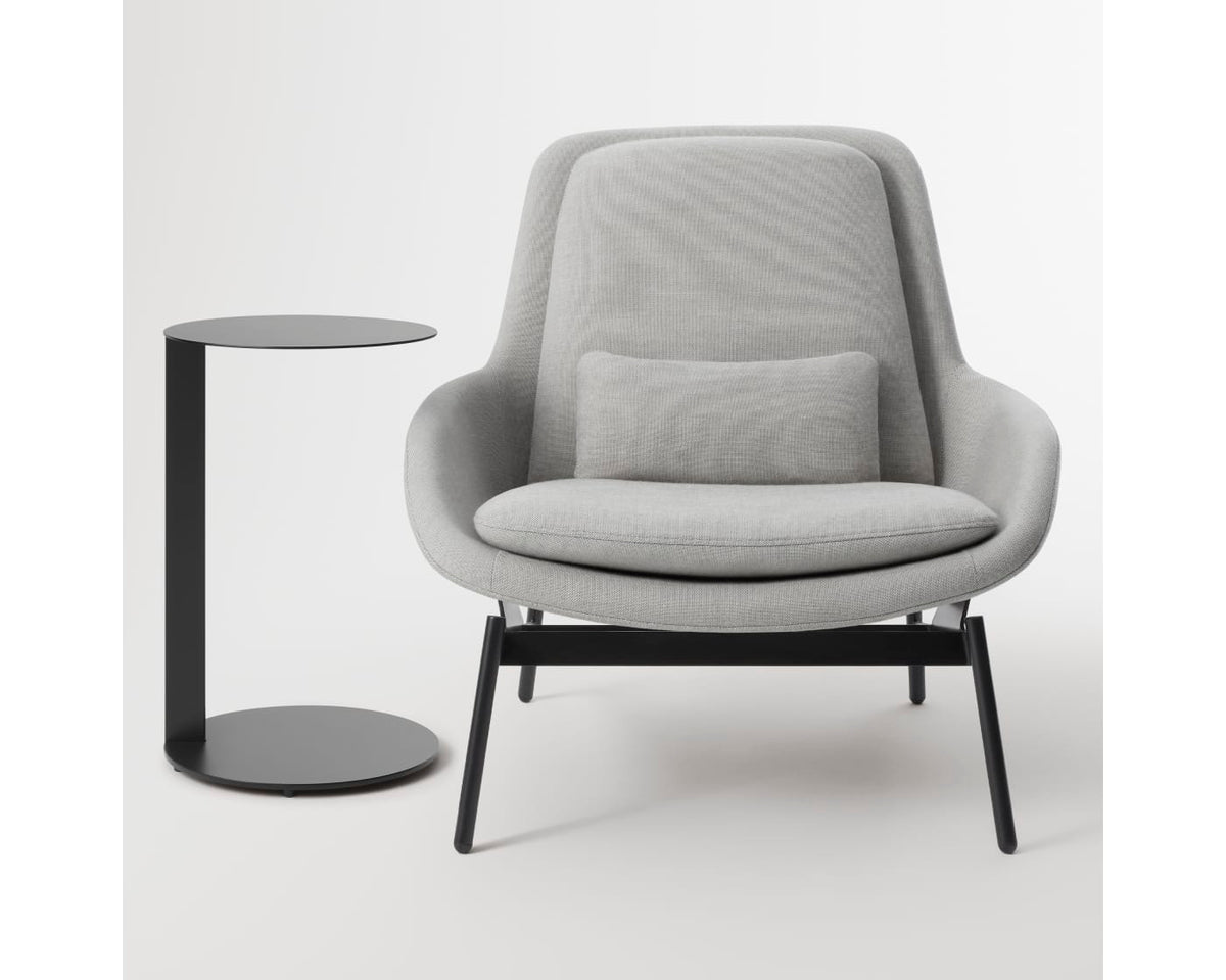 Field Lounge Chair