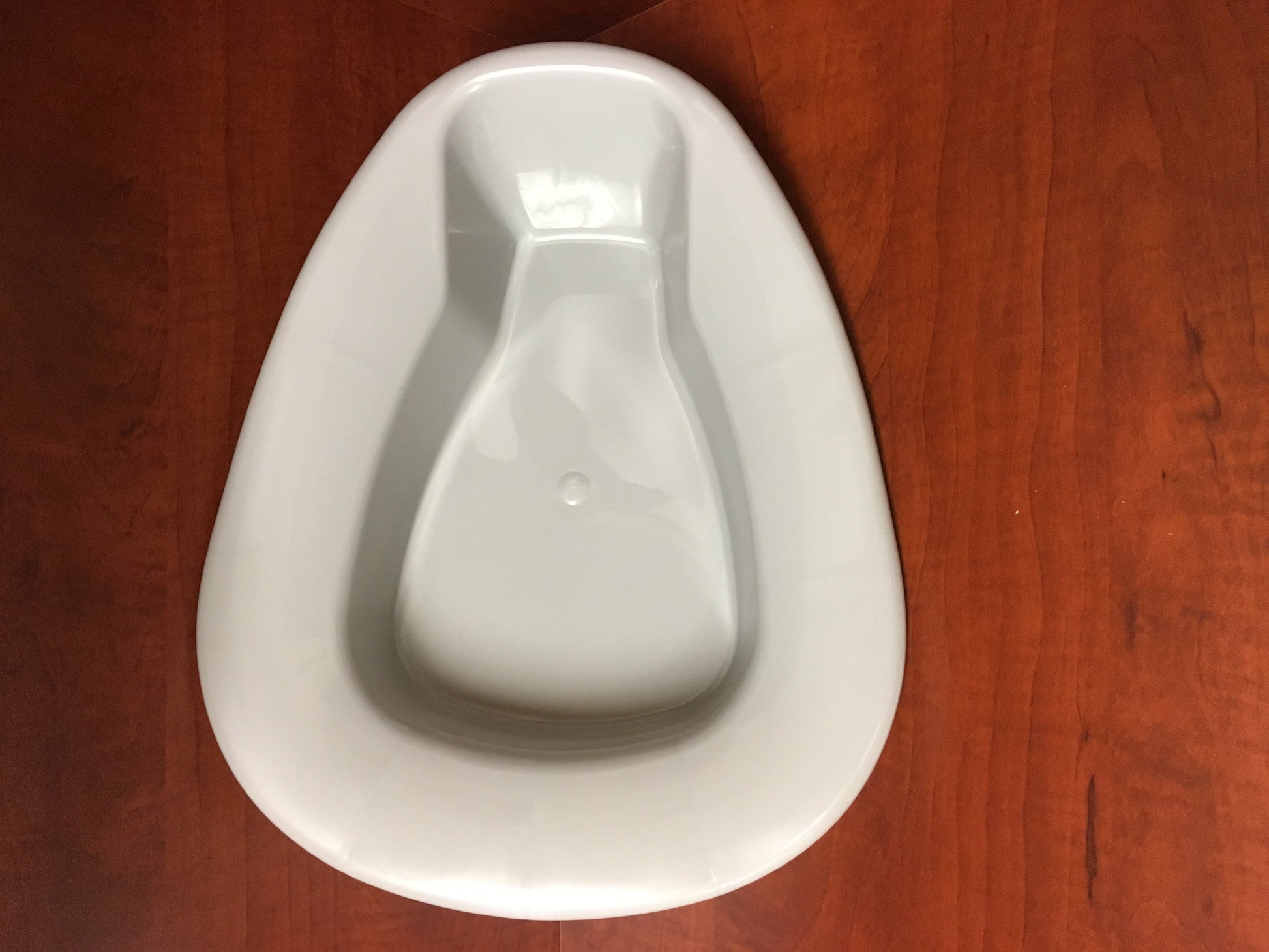 GMAX Industries Stackable Bedpan